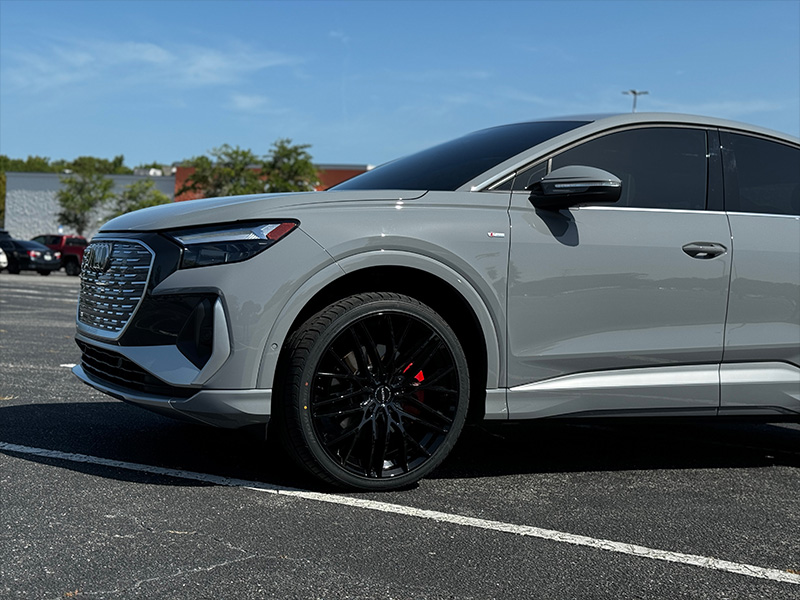 2023 Audi Q4 Etron Sportback Premium Plus Motiv Mb437 22x9 Ironman Imove Gen2 Suv 265 35r22 