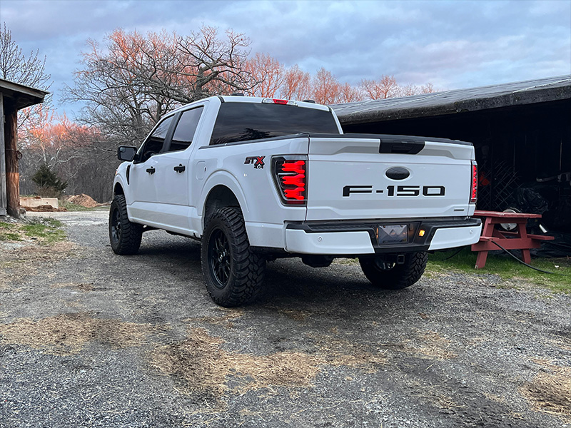 2023 Ford F150 Stx Gear Offroad Raid 763 20x9 Amp Terrain Attack Mt 35x11 50r20 2in Readylift 