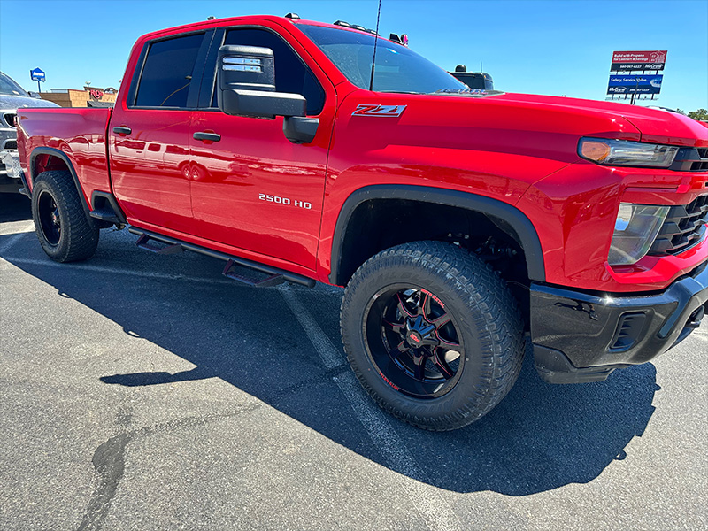 2024 Chevrolet Silverado 2500hd Moto Metal Mo970 Atturo Trail Blade Xt 35x12 50r20 