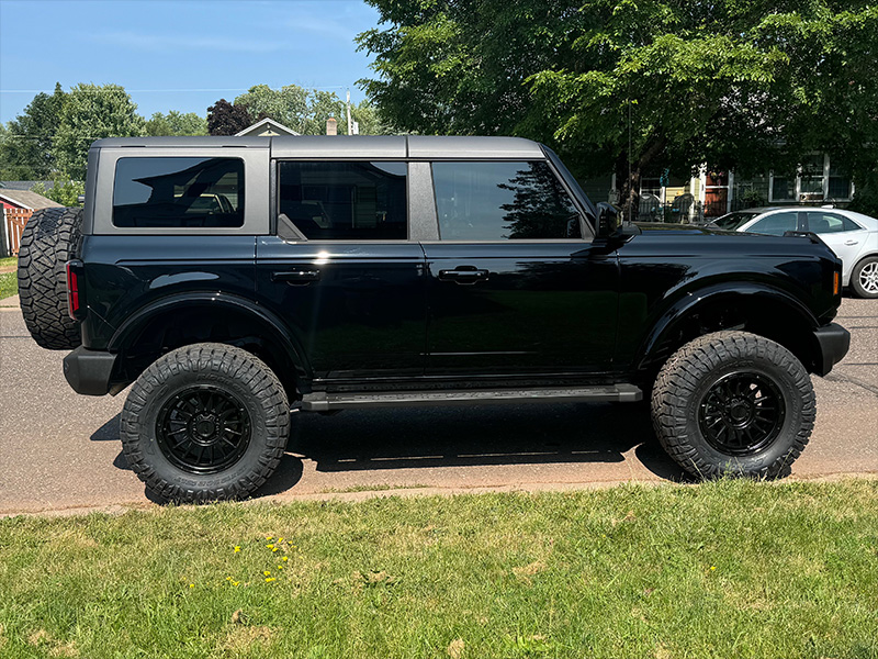 2024 Ford Bronco Kmc Km542 18x9 Nitto Ridge Grappler 35x12 50r18 