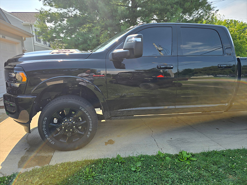 2024 Ram3500 Fuel Flame 20x10 Falken Wildpeak 4 35x12 50r20 Leveled 