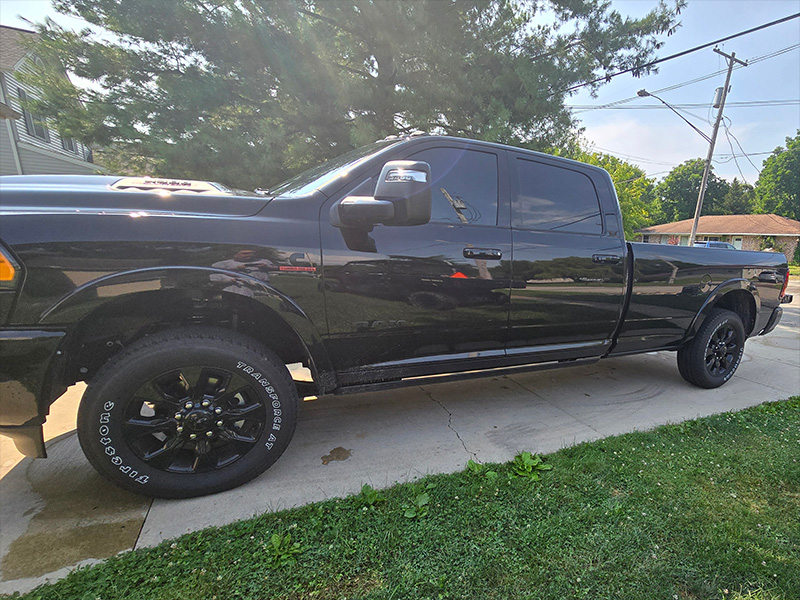 2024 Ram3500 Fuel Flame 20x10 Falken Wildpeak 4 35x12 50r20 Leveled 